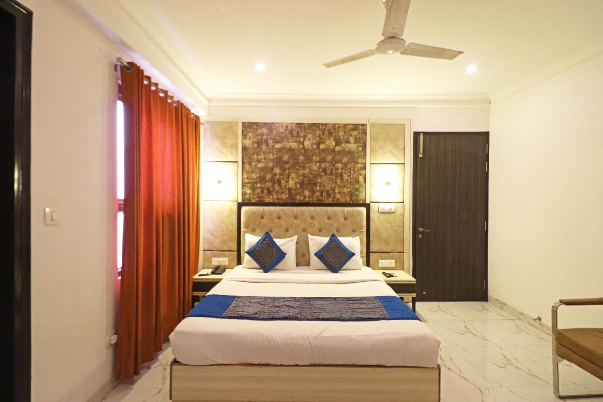 Hotel Almora Inn - Near By Delhi International Airport - With Free Airport Pickup And Drop Nueva Delhi Exterior foto